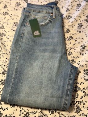 Wild Fable Woman mom high rise Light Blue Jeans